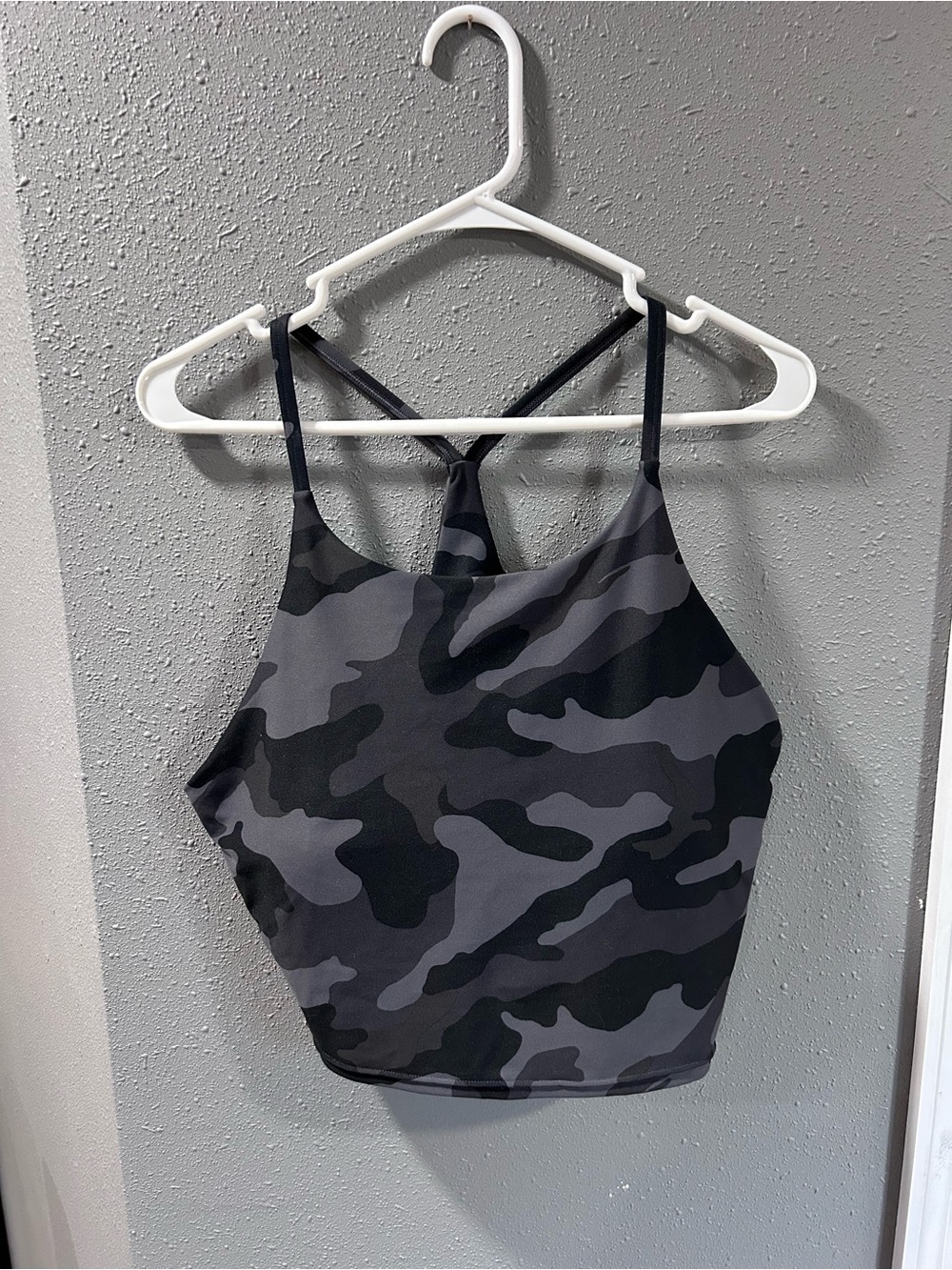 Old Navy Active Black Camo Top with Built in Bra and Removable Padding